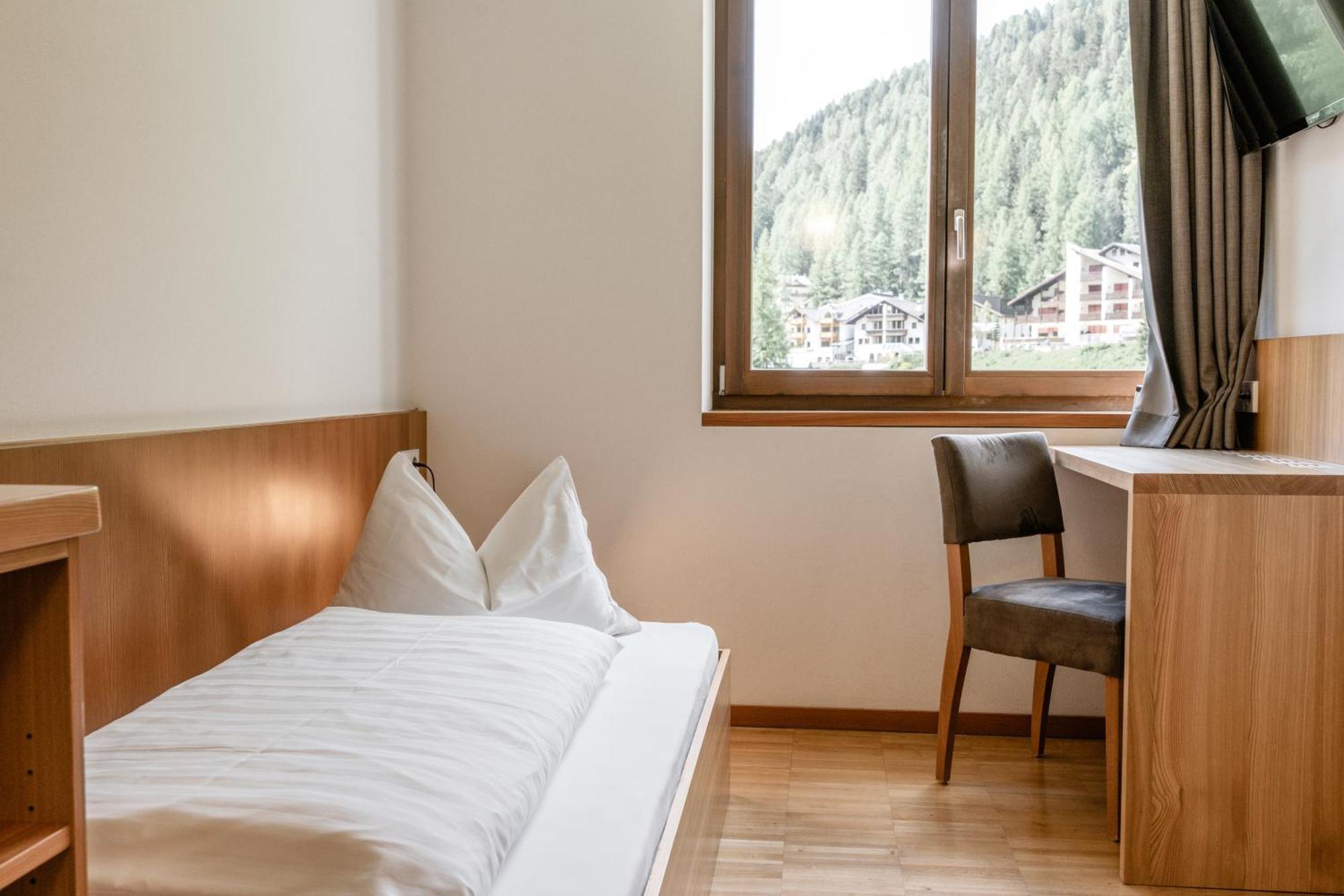 Bed & Breakfast Hostel Nives Solda Room photo